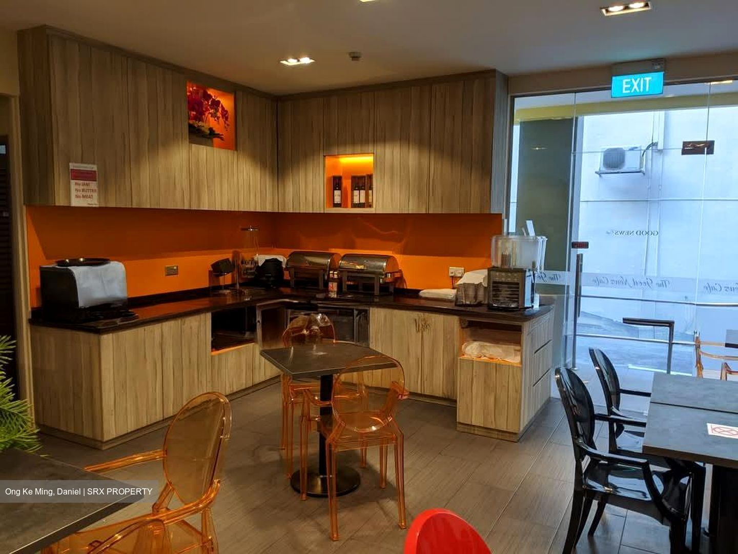 Penhas Road (D8), Retail #568044021